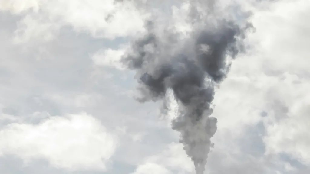 Climate Change and Migration: A Review and New Framework for Analysis